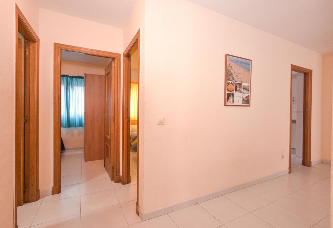 גאנדיה Apartamentos Marblau Las Alondras-Julio Y Agosto Solo Familias מראה חיצוני תמונה